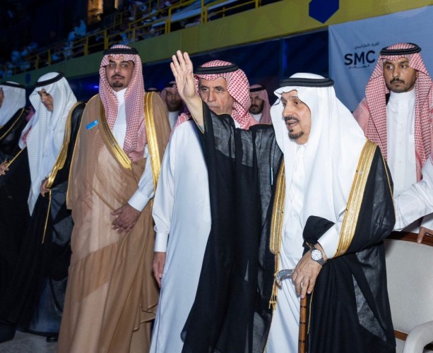 سمو أمير منطقة الرياض يرعى حفل تخريج الدفعة (63) من طلبة جامعة الملك سعود