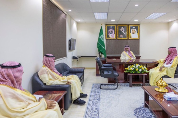 الأمير فيصل بن نواف بن عبدالعزيز يزور مراكز ” أبو عجرم والأضارع والرديفة والرافعية” التابعة لمحافظة دومة الجندل