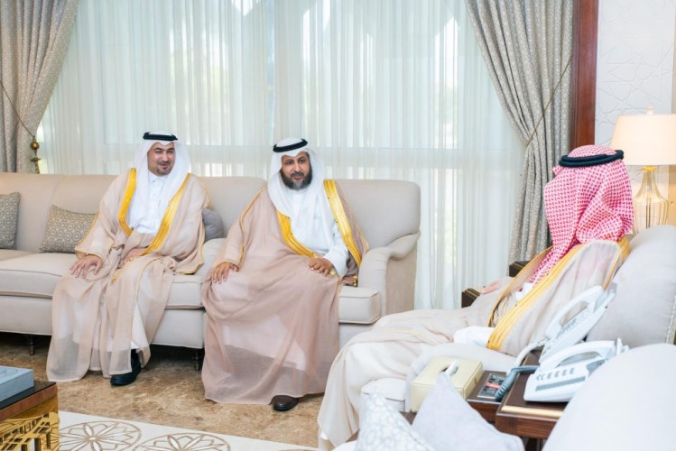 نائب أمير الشرقية يستقبل رئيس القطاع الشرقي لشركة المياه الوطنية