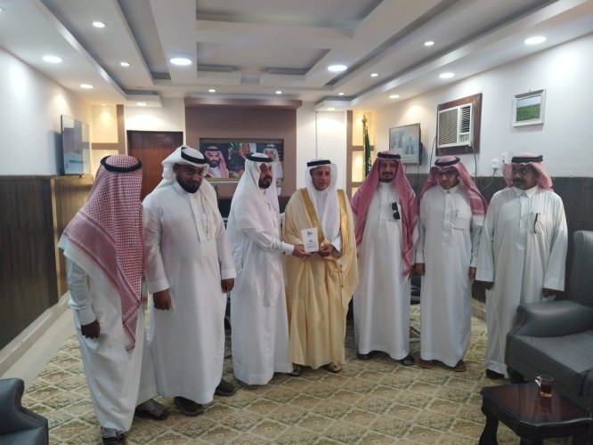 رئيس مركز الشقيري يستقبل جمعية صون الاسكانية ويرعى تسليم إحدى الوحدات السكنية