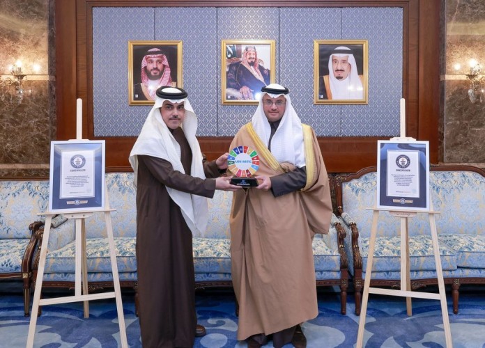 سمو محافظ الأحساء يستقبل المهندس عباس البراهيم العضو المشارك في موسوعة غينيس للأرقام القياسية