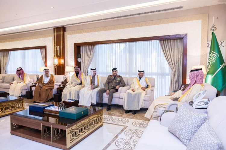 نائب أمير الشرقية يستقبل أعضاء لجنة السلامة المرورية بالمنطقة