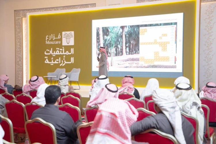 المركز الوطني للنخيل والتمور يختتم الملتقى الزراعي في الأحساء