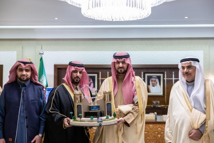 سمو نائب أمير الشرقية يدشن ميدان السيف الأجرب وميدان الحقيل بالدمام