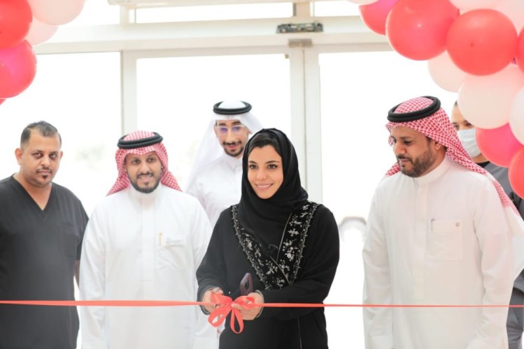 كلية ومستشفى طب الأسنان بجامعة جازان تنفذ حملة التبرع بالدم