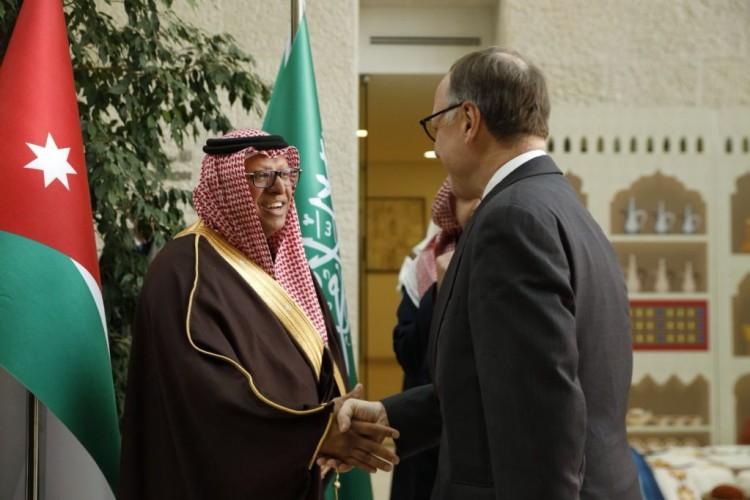 تعزيزًا للروابط العميقة بين البلدين.. سفارة المملكة في الأردن تحتفي بيوم التأسيس بفعاليات تراثية وثقافية مميزة