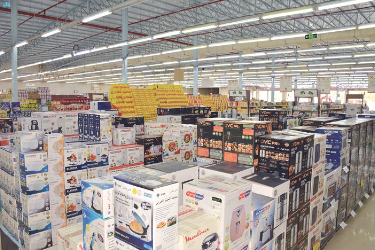 حركة شرائية نشطة تجتاح أسواق التموين والمراكز التجارية في المملكة استعدادًا لرمضان