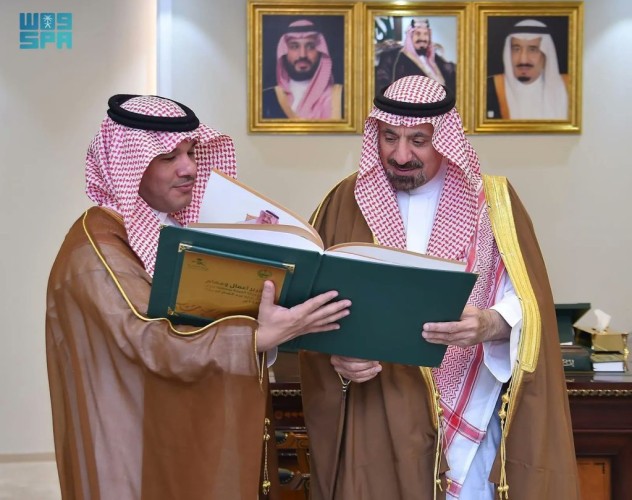 أمير نجران يطلع على استعدادات المنشآت الصحية خلال عيد الفطر ويشيد بدعم القيادة للقطاع الصحي