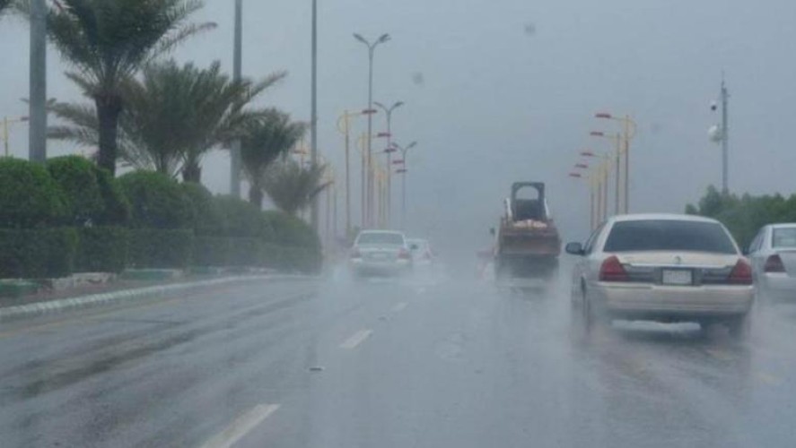 الأرصاد: أمطار غزيرة وجريان سيول في هذه المناطق.. ورياح نشطة على تبوك والجوف وحائل