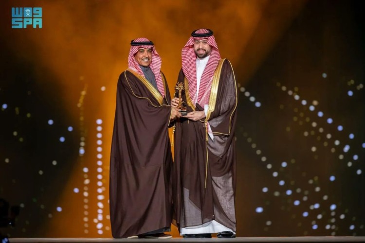 “موسم الرياض” يحصد جائزة التميز الإعلامي في مسار الترفيه خلال حفل برعاية وزير الإعلام