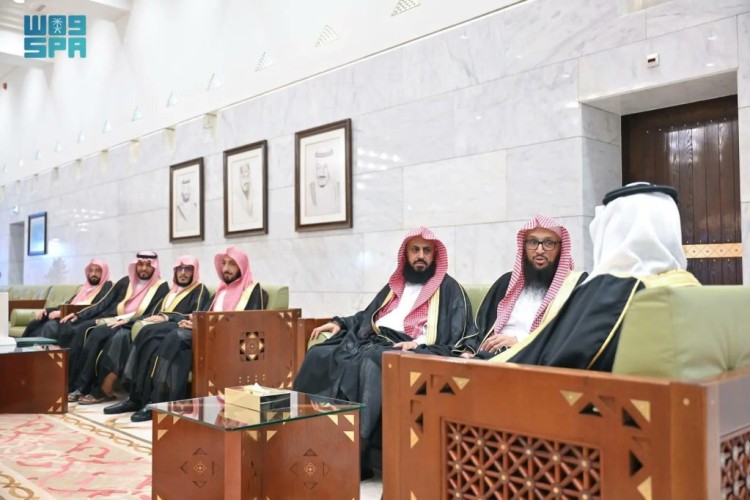 خلال شهر رمضان.. نائب أمير منطقة الرياض يطلع على جهود فرع هيئة الأمر بالمعروف في المنطقة ويستلم تقريرًا عن أعمالها