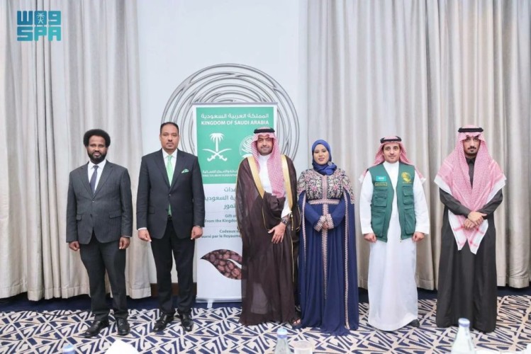 المملكة تُهدي إثيوبيا 50 طنًا من التمور عبر مركز الملك سلمان للإغاثة