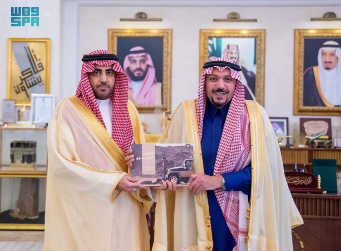 أمير القصيم يتسلّم تقرير إدارة المجاهدين الخاص بعام 2024 .. ويشيد بجهودها الأمنية