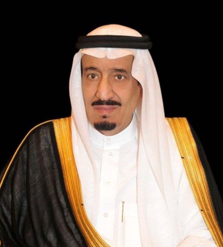 خادم الحرمين الشريفين مهنئًا بعيد الفطر: نسأل الله الأمن والسلام للعالم