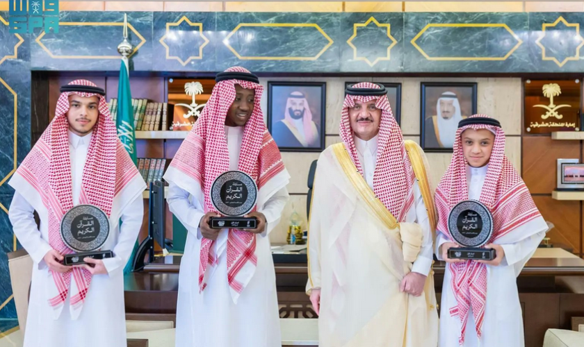 بمناسبة اختتام فعاليات النسخة الثانية.. أمير الشرقية يكرم الفائزين في مسابقة نادي القادسية لتحفيظ القرآن الكريم