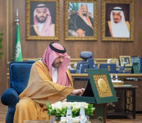 أمير الحدود الشمالية يُدشّن مشروع “معاذ” لتعزيز السلامة الإسعافية في بيئات العمل