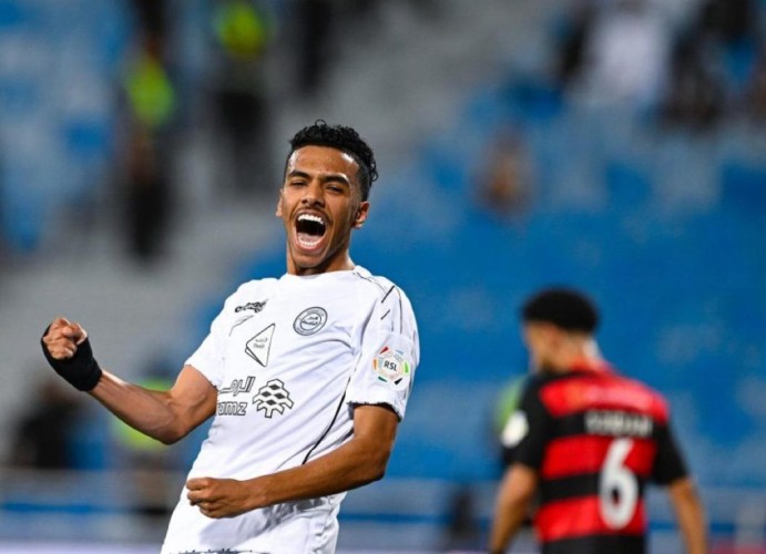 الشباب يكسب الرياض بثلاثة أهداف مقابل هدف في الجولة الـ32 من الدوري السعودي للمحترفين