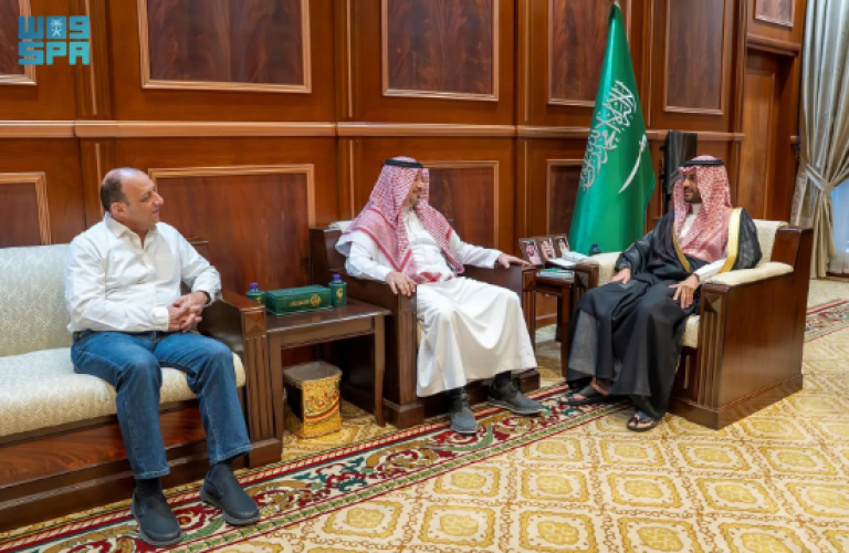 «نائب أمير حائل» يطلع على الاستعدادات النهائية لانطلاق بطولة الدرفت 2025