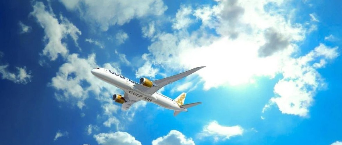 البحرين تعلن إعادة فتح مجالها الجوي بالكامل بعد تعليق احترازي مؤقت