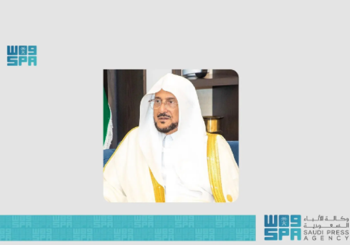 خلال موسم الحج.. «وزير الشؤون الإسلامية»  يوجه بتقليص مدة الانتظار بين الأذان والإقامة في مساجد مكة والمشاعر