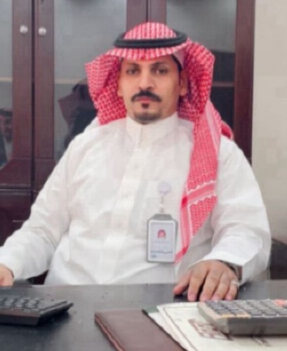 ترقية «سند الرشيدي» إلى المرتبة التاسعة مديرًا لبريد محافظة الحائط