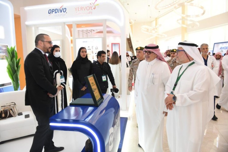 انطلاق «المؤتمر الدولي في العلاج الدقيق للأورام» بمشاركة نخبة من الخبراء والمتخصصين