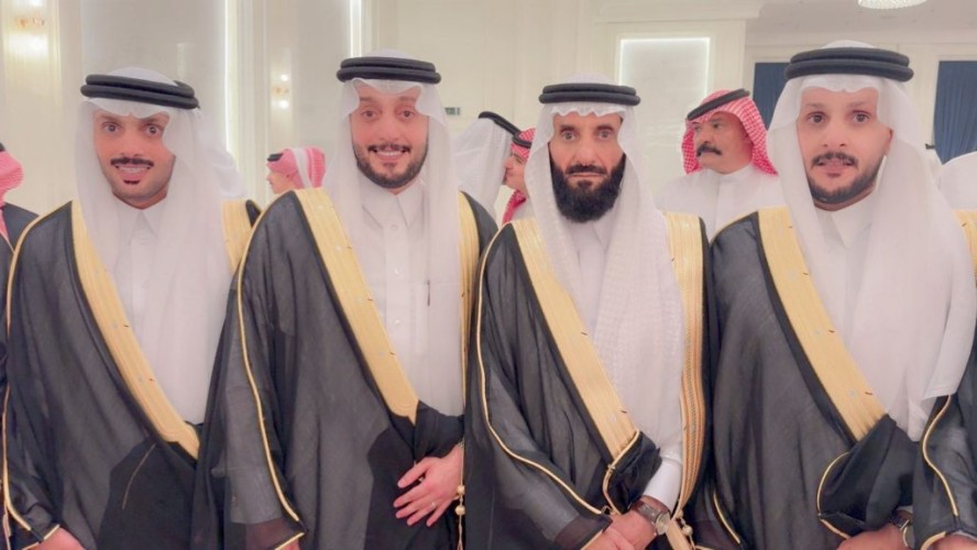 بحضور الوجهاء ورجال الأعمال.. “عبدالله بن خنيفر البراك” يحتفل بزفاف أبنائه الثلاثة في قاعة الرصافة بالقصيم