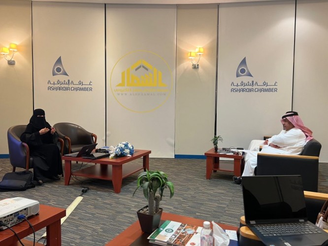 «نادي إعلاميو الجبيل» يُطلق ورشة تدريبية حول صناعة المحتوى والتصميم الجرافيكي بمشاركة عدد من المهتمين والإعلاميين