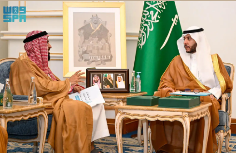 محافظ الطائف يستقبل رئيس حاضنة الجمعيات ويطّلع على جهود دعم وتمكين الجمعيات الناشئة