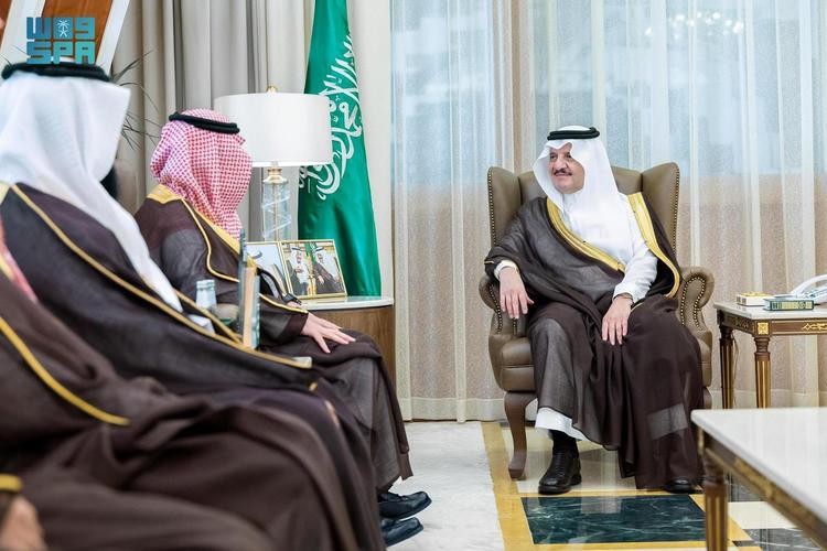 «أمير الشرقية» يستقبل مجلس جمعية الحزام الذهبي ويطّلع على مبادراتها بعد فوزها بجائزة العمل التطوعي 2024