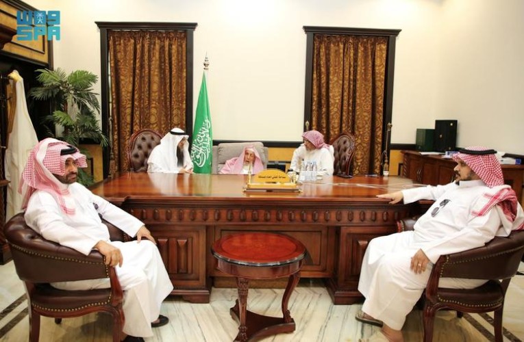 مفتي عام المملكة يستقبل رئيس «جمعية أرزاق».. ويشيد بجهودهم في حفظ النعمة