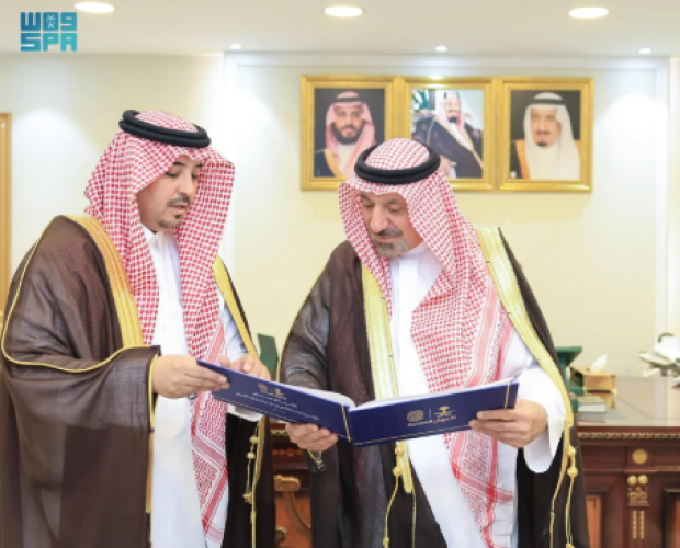 أمير نجران يشيد بجهود الأحوال المدنية في تسهيل خدمات المواطنين ودعم التحول الرقمي