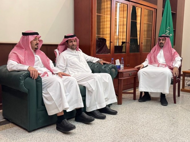 محافظ وادي الدواسر يستقبل الرئيس التنفيذي للمجلس التخصصي لجمعيات الأشخاص ذوي الإعاقة
