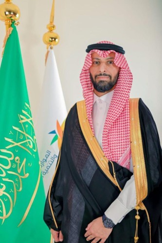 مدير فرع الموارد البشرية بالشرقية يهنئ القيادة بذكرى اليوم الوطني الـ95 ويؤكد فخره بمنجزات الوطن