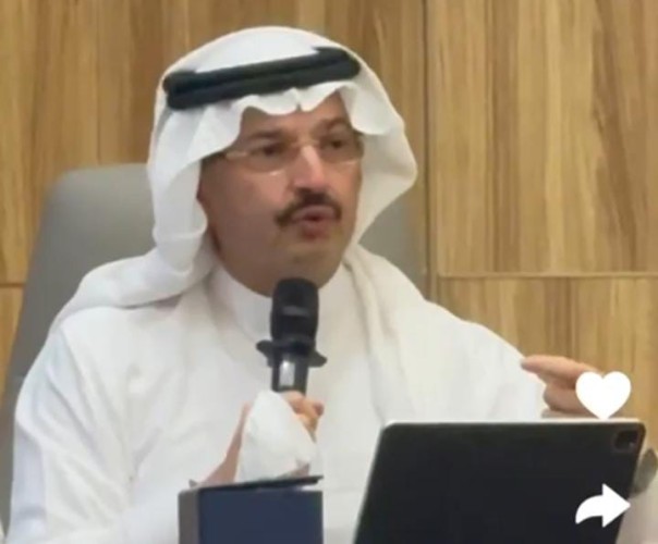 «غير مقبولة وتخالف ما اتفقنا عليه».. بالفيديو.. أمير عسير يعلق على ما حدث في وليمة ضخمة أثارت الجدل