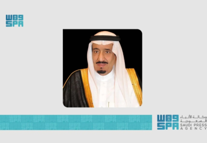 خادم الحرمين الشريفين يوجّه بفتح مسجد القبلتين في المدينة المنورة على مدار 24 ساعة