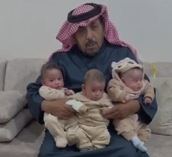 مواطن سعودي يرزق بتوأم ثلاثي (شاهد)