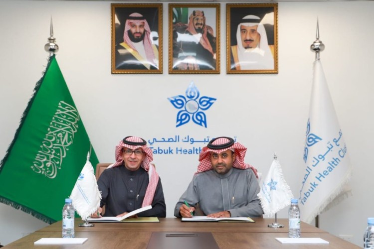 تجمع تبوك الصحي يتعاون مع جمعية روماتيزم لإجراء عمليات نوعية لمرضى المفاصل
