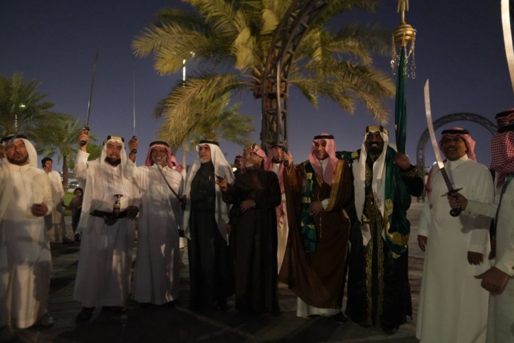 العرضة السعودية والأسر المنتجة يزينون احتفال أمانة الشرقية بيوم التأسيس