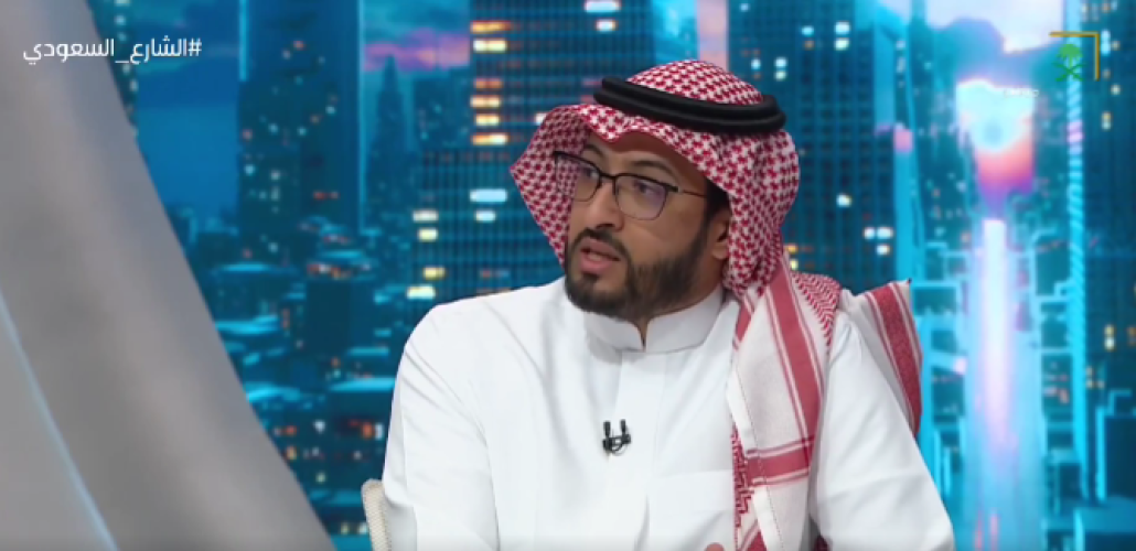 “عامل مخالف” أحرق سيارة فاخرة بـ 300 ألف ريال.. ما القصة؟ (شاهد) 