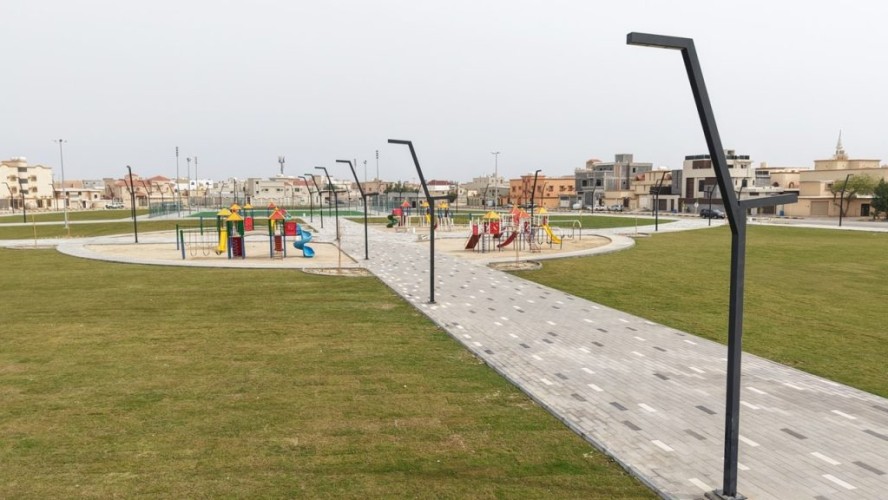 تحت ظلال 180 شجرة.. حديقة الملك فهد في الخفجي جاهزة لاستقبال الزوار