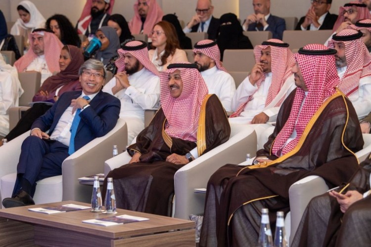 خبراء سعوديون وأمريكيون يستعرضون مستقبل لقاحات الأورام والتجارب السريرية