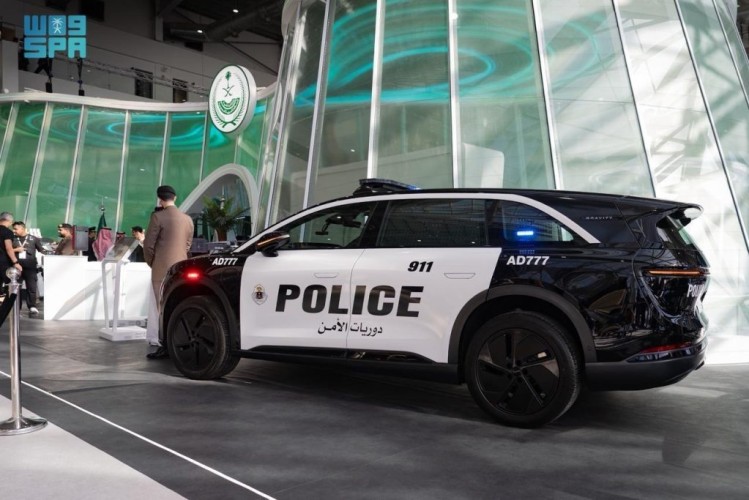 “لوسيد جرافيتي”.. أحدث مركبة كهربائية أمنية في معرض الدفاع العالمي