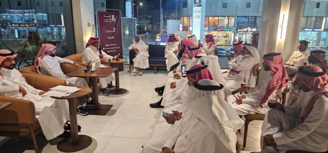 على ضفاف المجاز.. شعراء صبيا يحيون اليوم العالمي للشعر في أمسية أدبية استثنائية