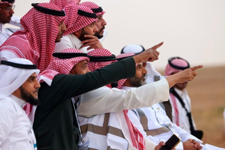 تمهيداً لتحري هلال شوال 1447.. تعرف على مواعيد غروب الشمس في مراصد السعودية اليوم