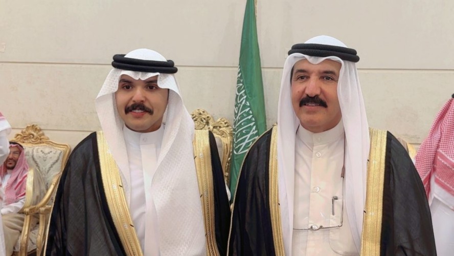 جارالله الجنيني يستقبل المهنئين بزفاف ابنه أحمد في أجواء احتفالية بحائل (صور)
