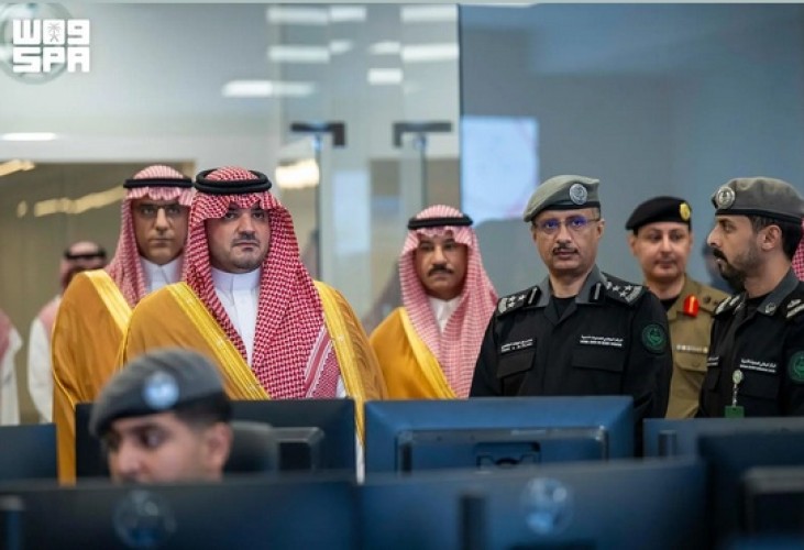 وزير الداخلية يدشّن المركز الرقمي للعمليات الأمنية في جدة