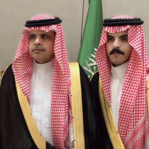 في ليلةٍ جسدت تلاحم المحبة والوفاء.. اللواء الركن طيار سليم بن عبيد القعبوبي يحتفل بزواج ابنه “سالم” وسط حضور مهيب من الشيوخ والوجهاء بمدينة بريدة (صور)