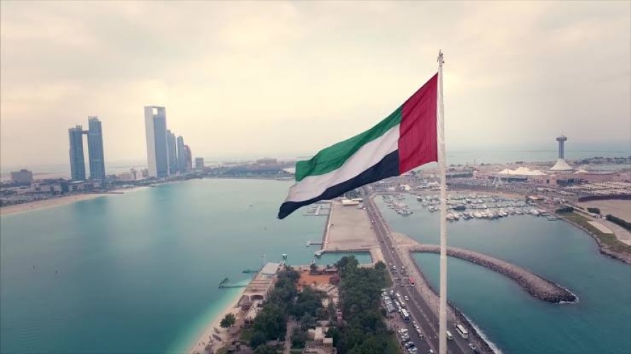 تحويل الدراسة “عن بُعد” في الإمارات حتى يوم الجمعة