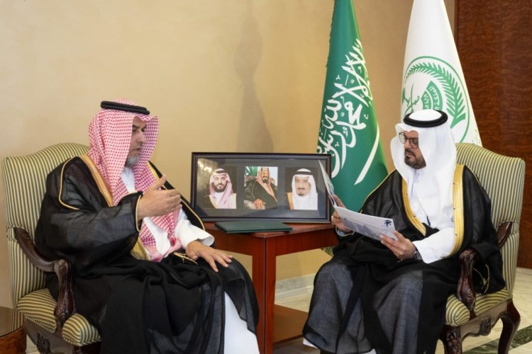 نائب أمير مكة يطلع على تقرير أعمال تعليم المنطقة التطوعية خلال موسم حج 1447هـ